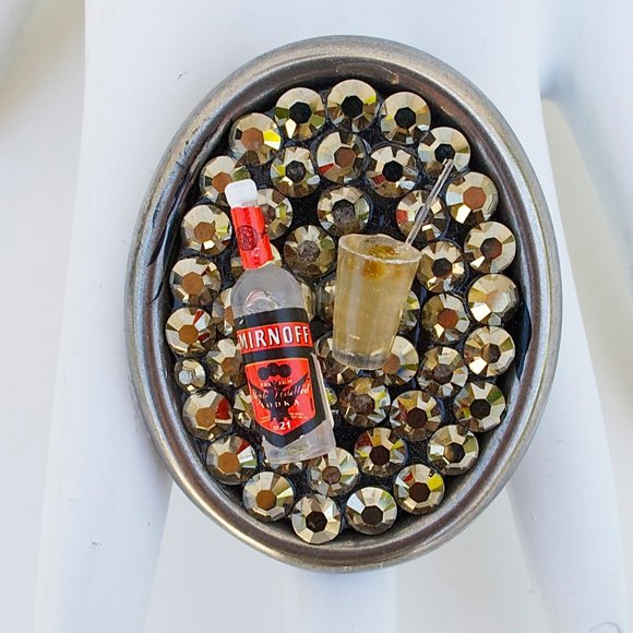 BLOODY MARY RHINESTONE RING - Picture 1 of 4